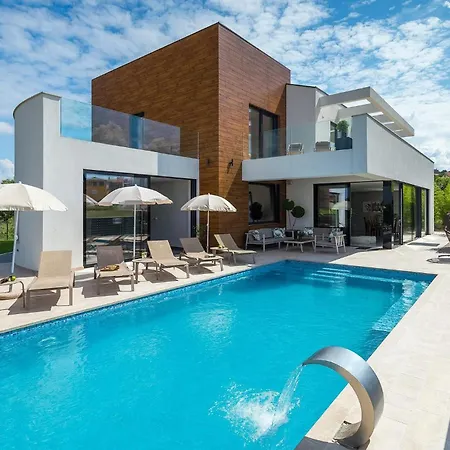 Aria Holiday home Porec